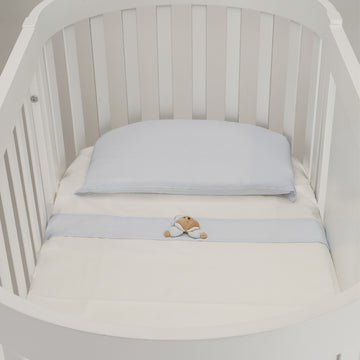 Set lenjerie albastra pentru patut oval