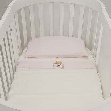 Set lenjerie roz pentru patut oval