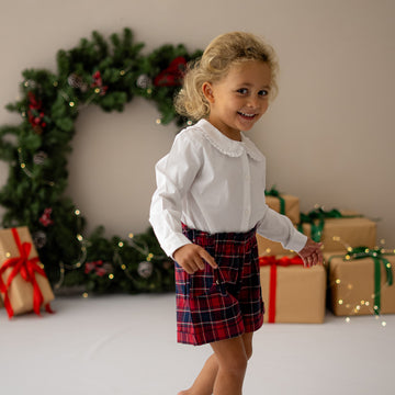 Pantaloni scurti rosii din tartan pentru fete