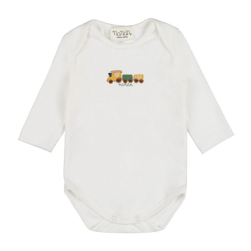 Body alb cu maneca lunga si broderie trenulet